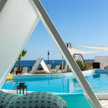 Relax Hotell 3*